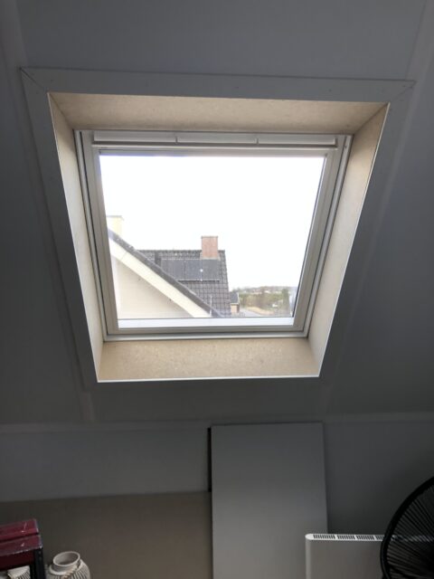 Stekodakramen-dakraam-velux-plaatsen-vervangen-1